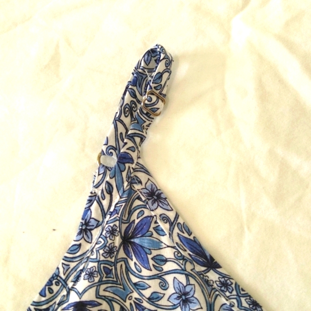 Skye's the limit women's floral v neck ruffle White Blue tank top. Summer, Beach - Picture 5 of 8
